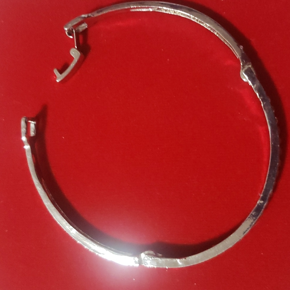 Bracelet - Picture 3 of 6